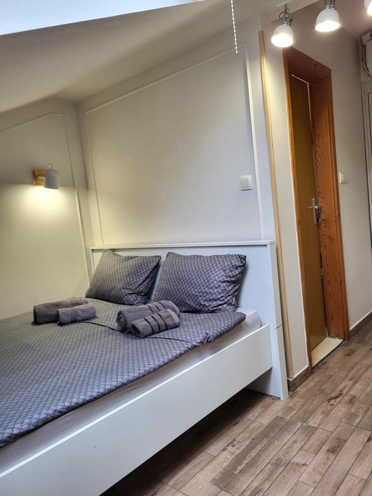 Guesthouse Ozegovic Belgrad Exteriör bild